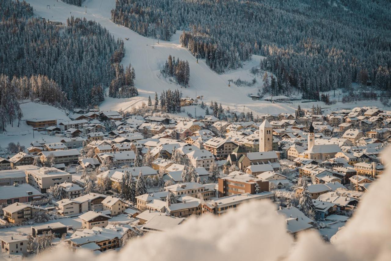 Hotel Villa Waldheim San Candido Eksteriør bilde
