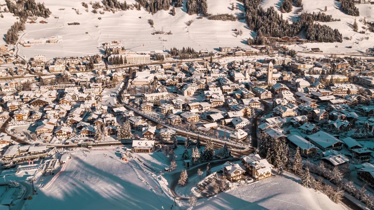Hotel Villa Waldheim San Candido Eksteriør bilde