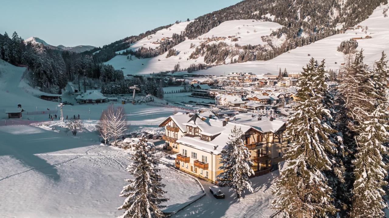 Hotel Villa Waldheim San Candido Eksteriør bilde
