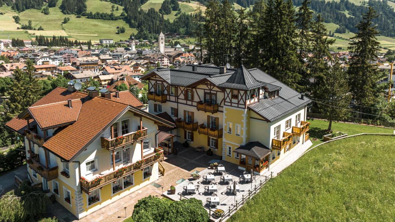 Hotel Villa Waldheim San Candido Eksteriør bilde