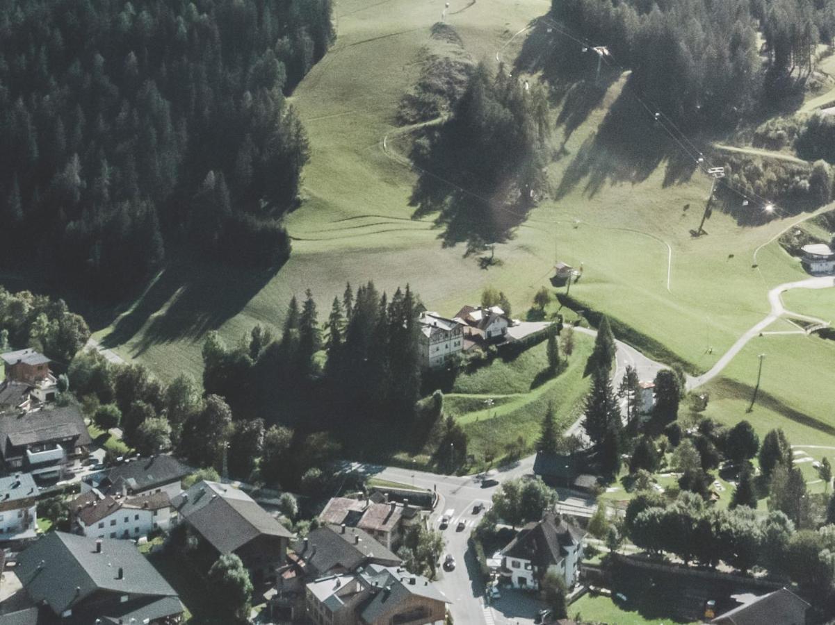 Hotel Villa Waldheim San Candido Eksteriør bilde