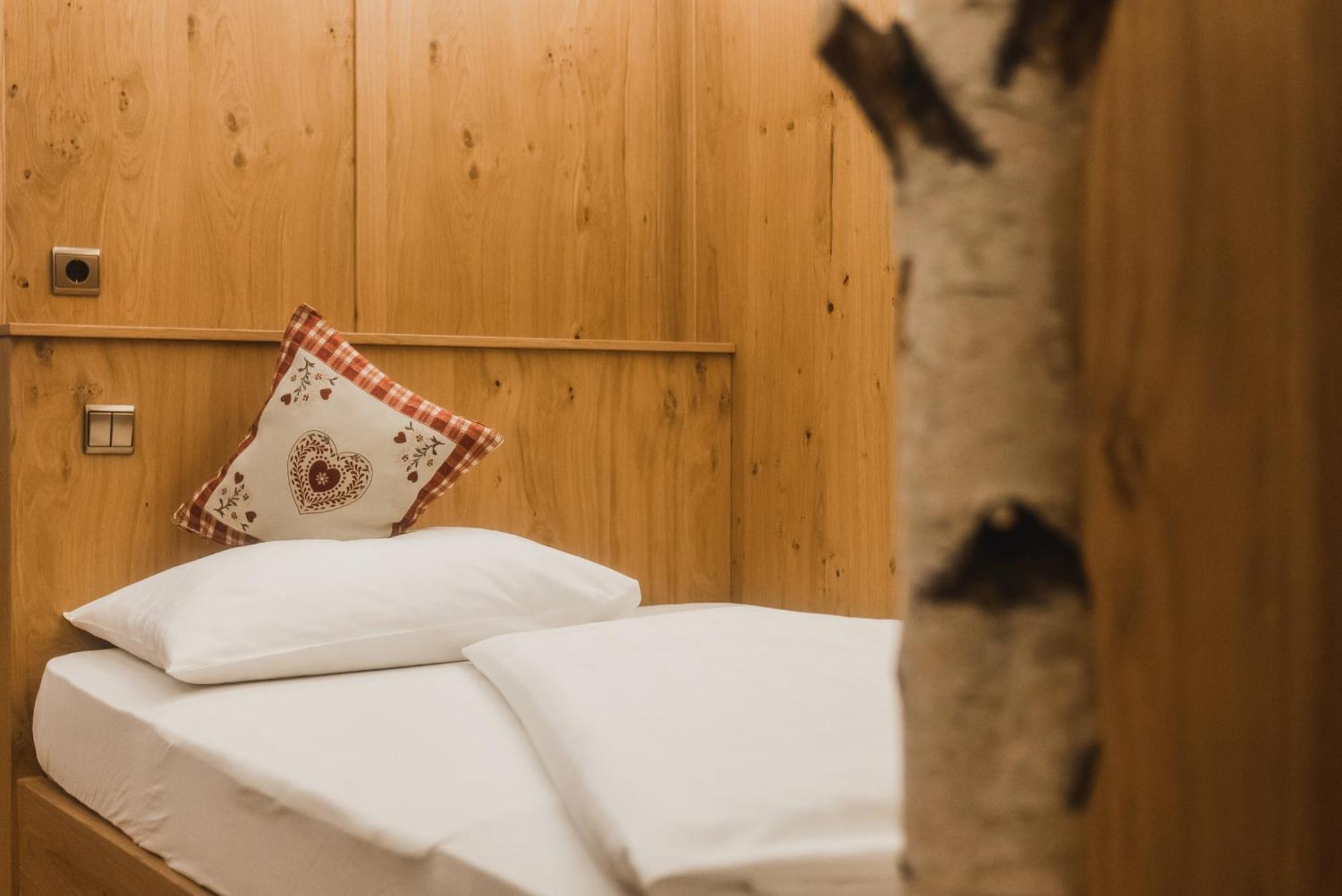 Hotel Villa Waldheim San Candido Eksteriør bilde